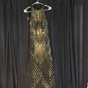 Black and Gold Art Deco Sequins Evening Dress - Size Medium